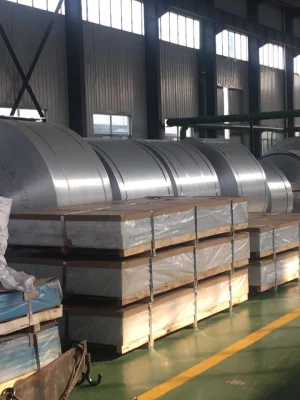bobina de aluminio de 0,7m m 0,5m m 1050 H14 H24 para la ingeniería del aislamiento térmico